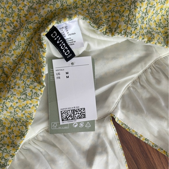 H&M HALTER DRESS - Picture 2 of 5